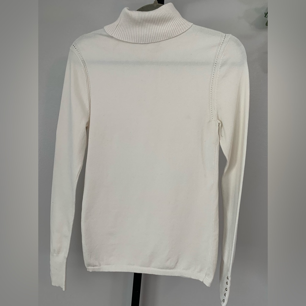 White House Black Market Turtleneck Sweater - Picture 5 of 16